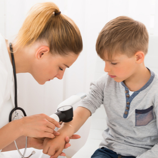 اختبار حساسية الجلد عن الأطفال