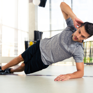 تمارين بلانك الجانبية لشد البطن.