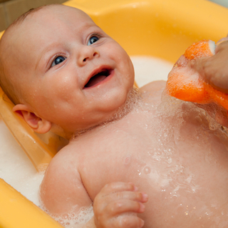 الخطوة الثالثة من الاستحمام