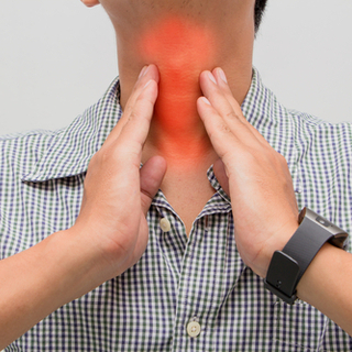 أعراض التهاب اللوزتين