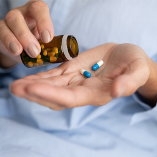 علاج حب الشباب بالأدوية الفموية