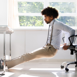 تمرين الإنخفاض لتقوية عضلات اليدين