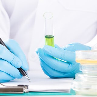 التشخيص المخبري الدقيق للورم تحت الإبط