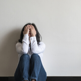 تقلبات مزاجية وعاطفية تقلبات مزاجية وعاطفية