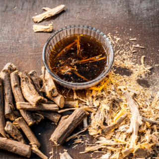 2. عرق السوس