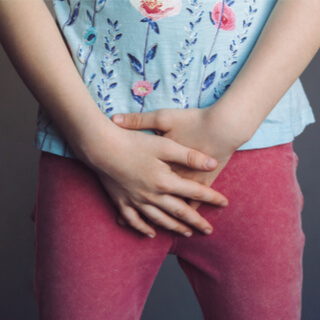 2. التينيا الأربية (Tinea cruris) 2. التينيا الأربية (Tinea cruris)