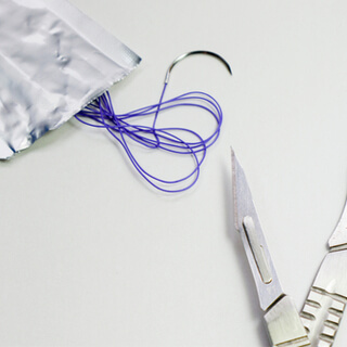 1. الغرز القابلة للامتصاص