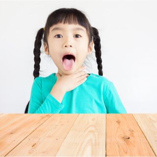 علامات انسداد المجاري التنفسية الجزئ عند الأطفال