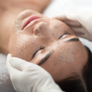 1. تقشير البشرة 1. تقشير البشرة