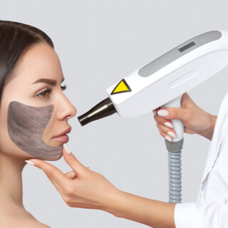 مبدأ عمل التقشير بالليزر الكربوني  مبدأ عمل التقشير بالليزر الكربوني