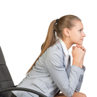 3. الجلوس للأمام 3. الجلوس للأمام