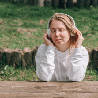 5. التنويم المغناطيسي الذاتي