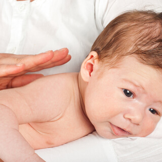 لماذا يجب تشجؤ الرضيع؟ لماذا يجب تشجؤ الرضيع؟