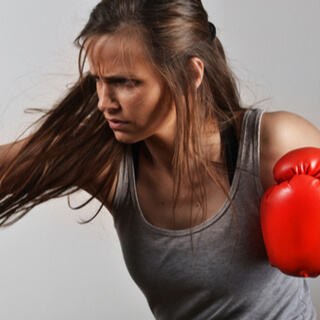 5. ملاكمة الركلات 