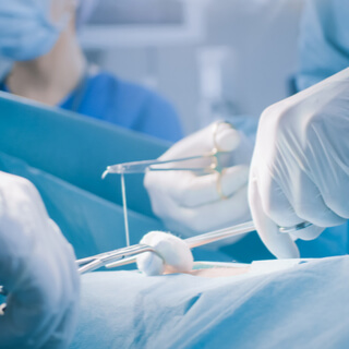 أثناء إجراء عملية القلب المفتوح