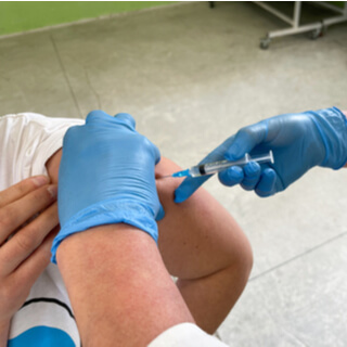 الطريقة الثالثة: عن طريق العضلات (Intramuscular route) الطريقة الثالثة: عن طريق العضلات (Intramuscular route)