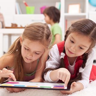 استخدام الأجهزة التكنولوجية لغايات تعليمية استخدام الأجهزة التكنولوجية لغايات تعليمية