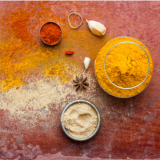 5. أضف التوابل للطعام