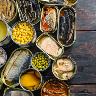 6. الأطعمة المعالجة