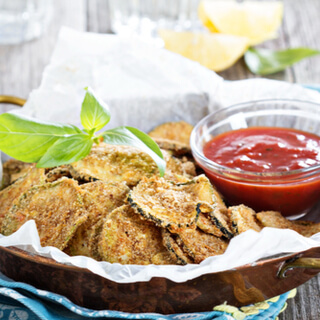 2. رقائق الكوسا والبارميزان