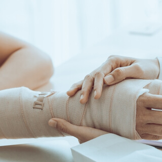 تجبير الكسور بالصور تجبير الكسور بالصور