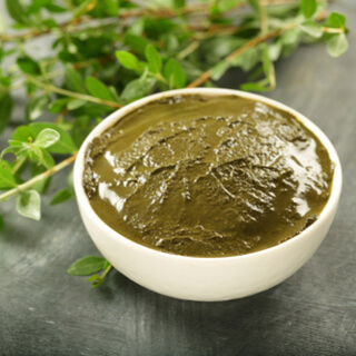 تحضير عجينة الحنة