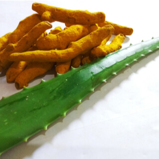 1. طريقة استخدام جل الصبار لجفاف الجلد