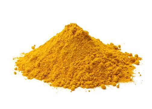 7. قناع الكركم