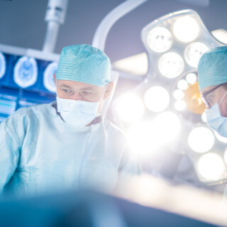 2- جراحة موس (Mohs surgery)