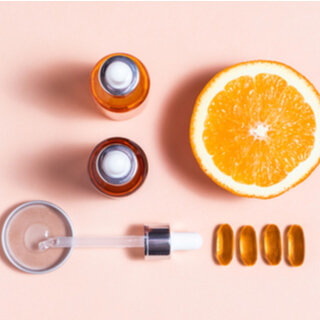 طريقة استخدام قيتامين سي والريتينول