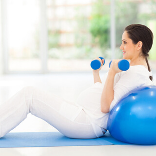 2.ممارسة الرياضة والتحرك قدر المستطاع. 2.ممارسة الرياضة والتحرك قدر المستطاع.