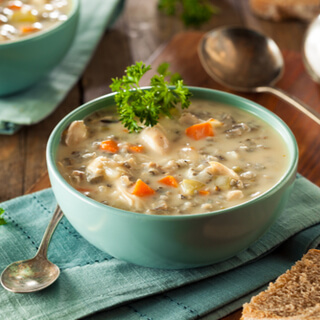 4. شوربة الدجاج