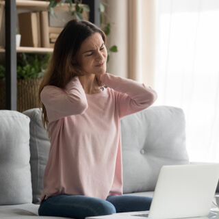 1. مشكلات في هياكل الرأس والرقبة