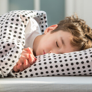 1. المرحلة الأولى (NREM 1)