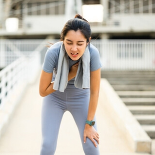 2. إجهاد الجسم أثناء ممارسة التمارين