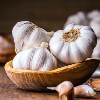 3. الثوم (Garlic)