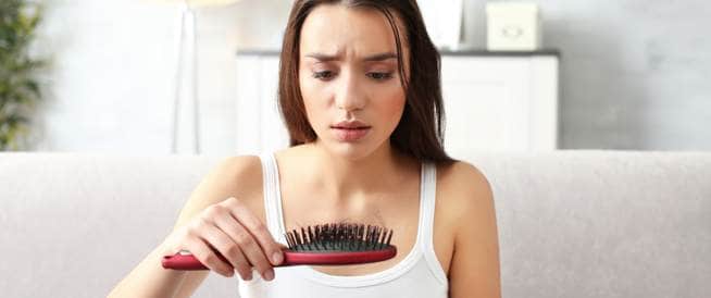 اسباب تساقط الشعر لدى النساء ومعلومات هامة ويب طب