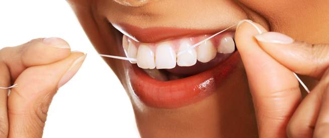 فوائد استخدام خيط الأسنان: تعرف عليها