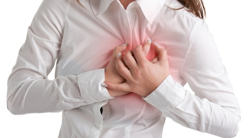 اعراض الجلطة القلبية النسائية: انتبهي إليها! - ويب طب