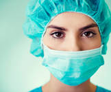 اختيار الجراح لإجراء عملية التجميل؟