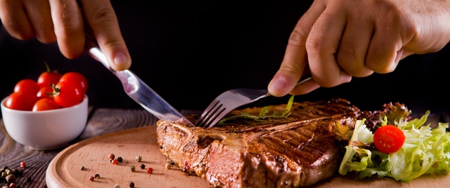 اللحوم في نظامك الغذائي: الايجابيات والسلبيات