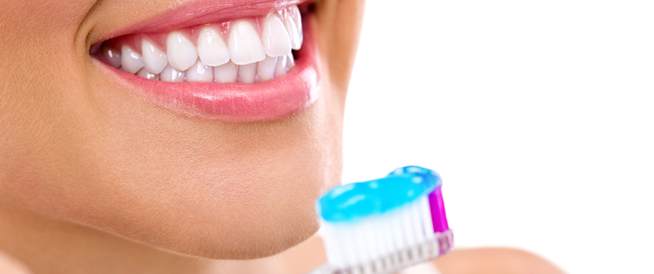 نصائح هامة للحفاظ على نظافة الأسنان