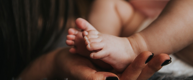 تسهيل الولادة: خطوات وإجراءات مساعدة 
