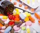 الأدوية واستعمالاتها: هل أنتم مدمنون على الأدوية؟