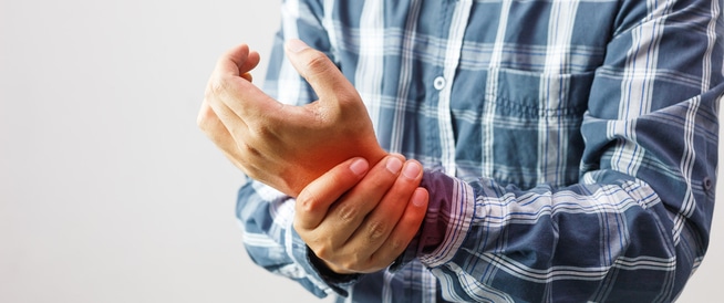 6 أسباب لألم المفاصل لديك: بعضها خطير