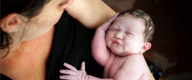 شفط رأس الجنين أثناء الولادة: اعرفي المخاطر