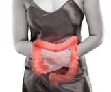 أعراض انسداد الأمعاء وأسباب حدوثها
