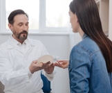 عملية التجميل بعد استئصال الثدي