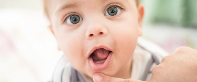 كيفية اكتشاف مشاكل أسنان الطفل مبكرًا