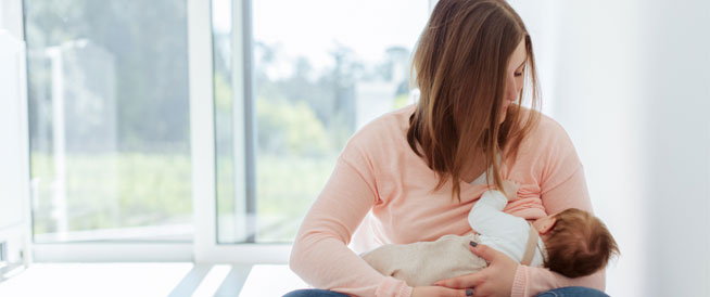 طرق علاج انسداد قنوات الحليب أثناء الرضاعة